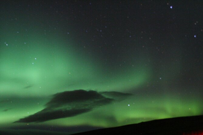 Northern Lights Cruise from Reykjavik - How the northern lights actually shape the evening