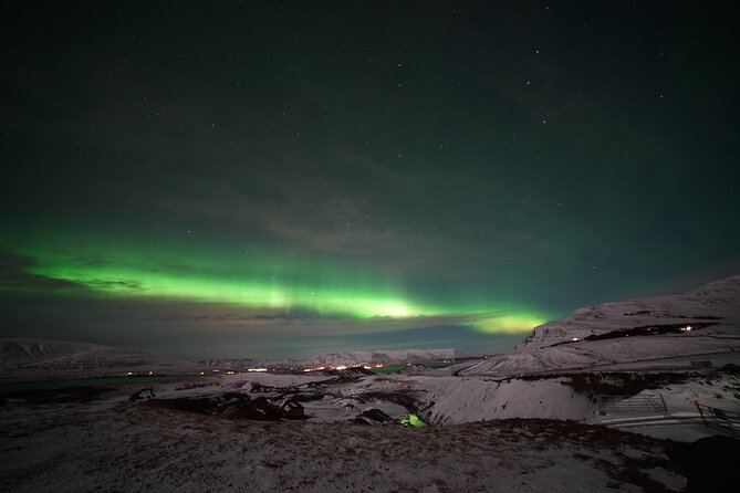 Northern Lights In luxury off-road SUV with Photos and Treats - The $1,520 price and who gets good value