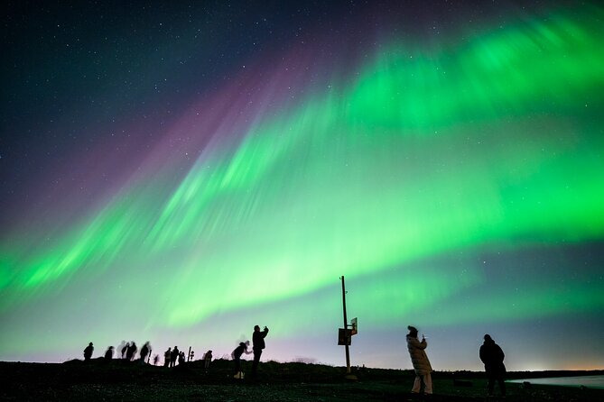 Northern Lights Small Group Tour from Reykjavik - Chasing the aurora beyond Reykjavik