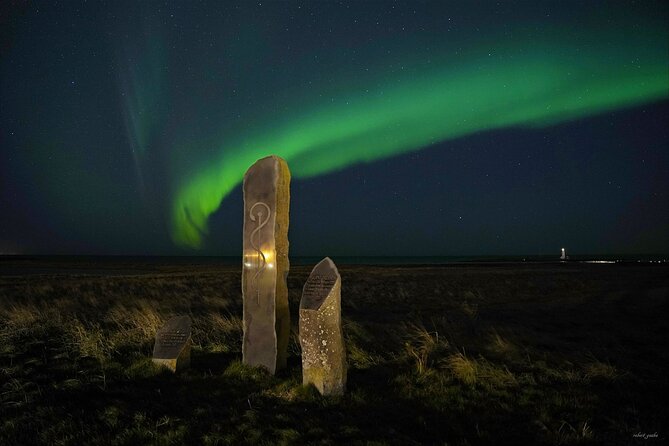 Northern Lights Small-Group Tour with Hot Chocolate & Photos - Photography Is a Major Part of the Value