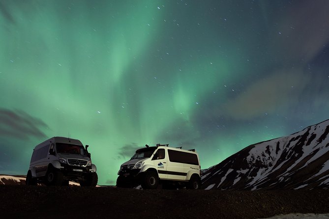 Northern Lights Tour from Reykjavik in a Super Jeep - Hunting the aurora for three and a half hours