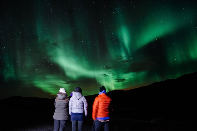 Northern Lights Tour from Reykjavik in a Super Jeep - Hot chocolate, Icelandic treats, and the cold