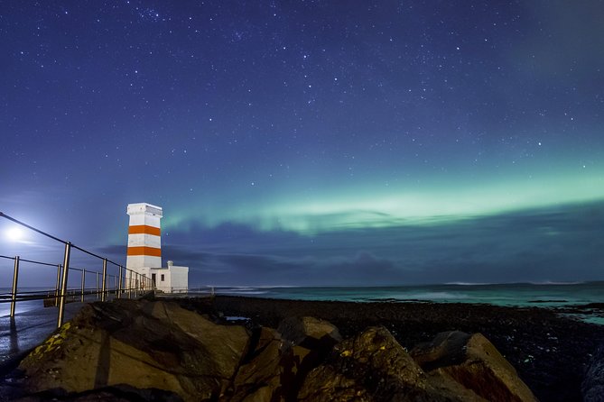 Northern Lights Tour from Reykjavik with Lifetime Guarantee - Photography help and what you can realistically capture