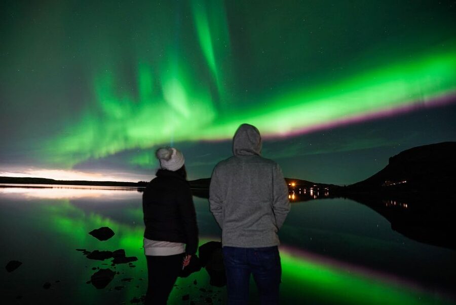 Northern Lights Tour From Reykjavik with Photography - Practical tips for a better night
