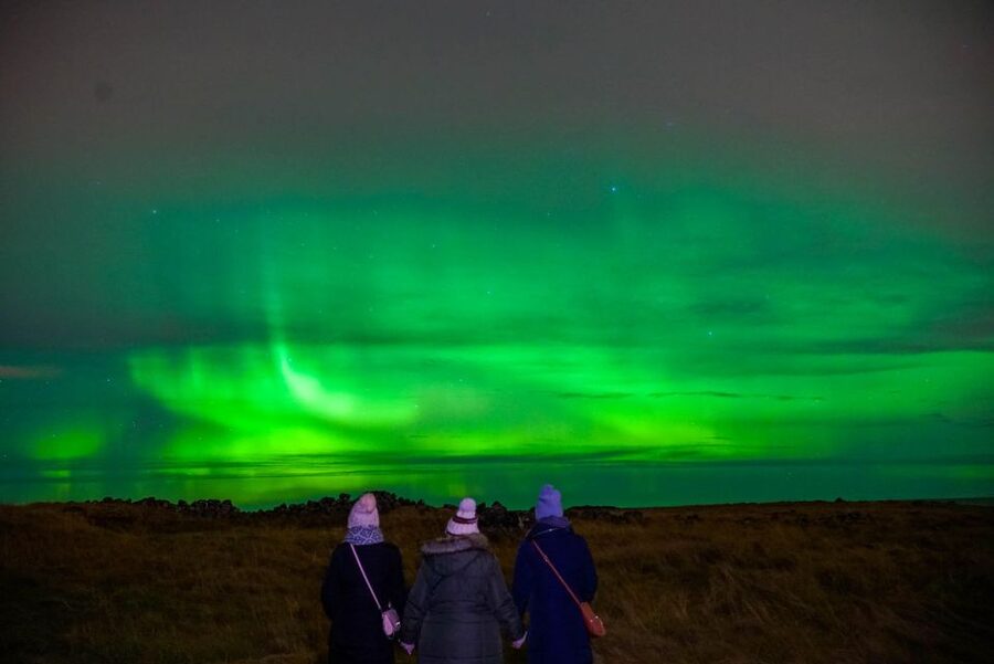 Northern Lights Tour From Reykjavik with Photography - Who should book this experience