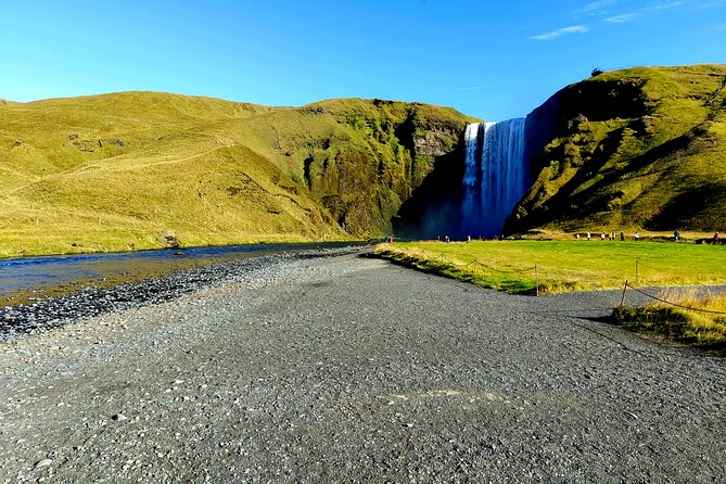 One-Day Tour: Private South Coast with Diamond Beach Adventure - Jökulsárlón gives the day its grand scale