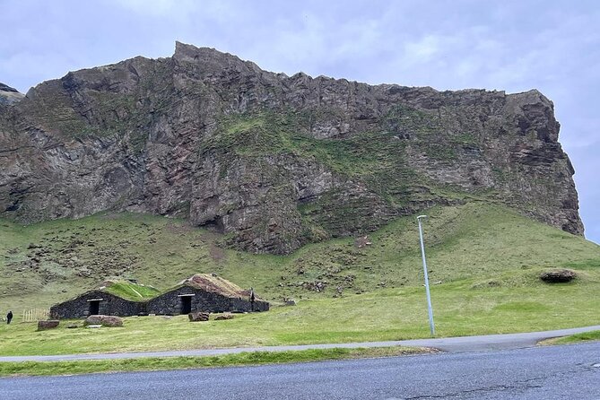 PRIVATE 2-Hours Tour - Westman Islands with a local in a BMW X5 - Pickup for ferry and cruise arrivals