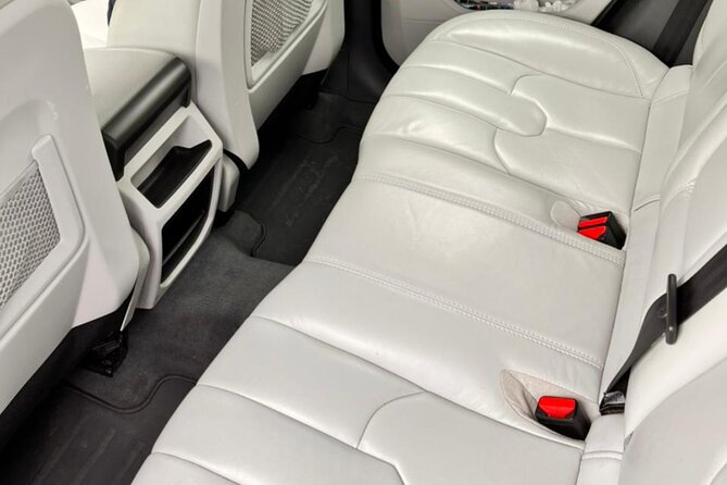 Private Airport Transfer - The drivers are the real part of the service