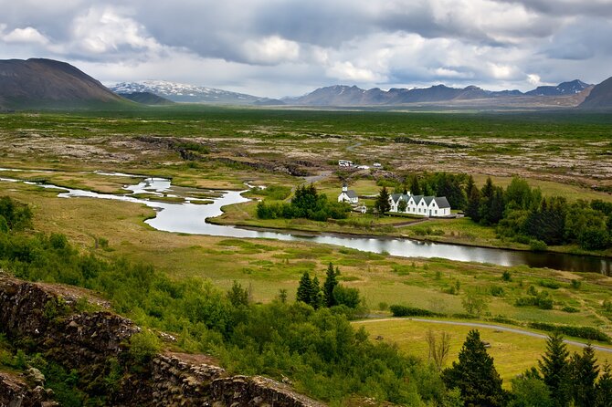 Private Bespoke Golden Circle Tour - The vehicle, guide, and pickup details