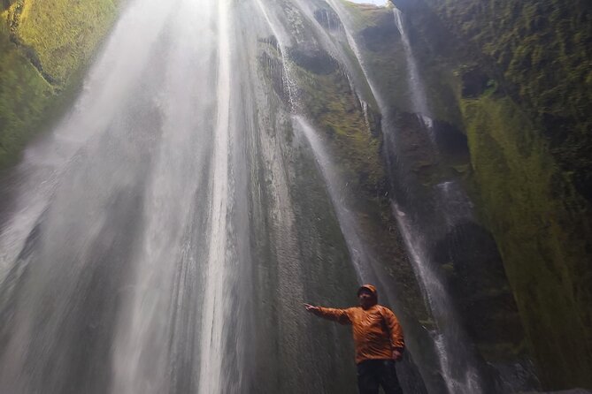 Private Day Tour: Explore Iceland’s South Coast & Glacier Hike - Seljalandsfoss and Gljúfrabúi: two waterfalls, two very different moods