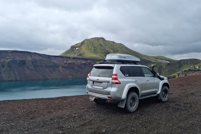 Private Day Trip in Landmannalaugar South Region area on a 4x4 truck - Landmannahellir, a short stop with local meaning
