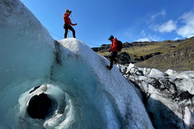Private Extreme Encounter w/ ropes on Sólheimajökull Glacier - Why this is more than a regular glacier walk