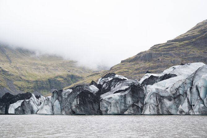 Private Glacier Hike on SÓLHEIMAJÖKULL : Blue Ice Expedition - Why Sólheimajökull feels different from a viewpoint stop