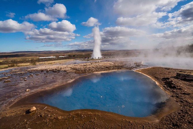 Private Golden Circle Classic Tour from Reykjavik - Kerid Crater and its blue-green water