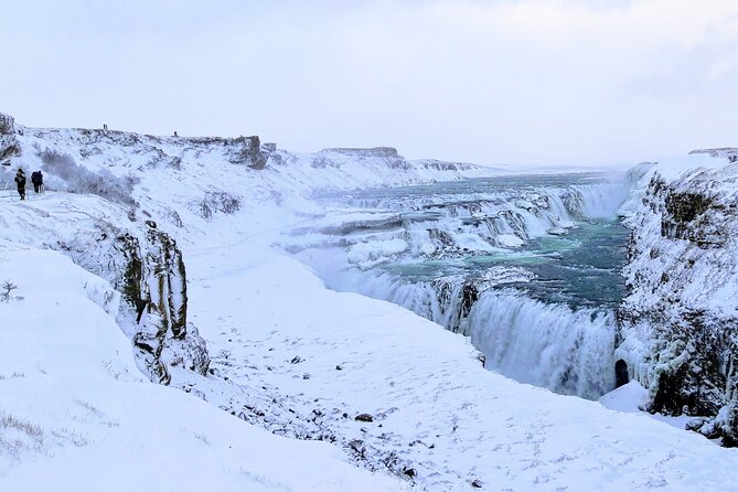 Private Golden Circle Tour with Airport Pick up - Thingvellir connects nature and Icelandic history