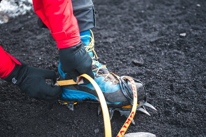 Private Guided Hike Experience on Sólheimajökull Glacier - Blue ice, crevasses, and the glacier’s rough surface