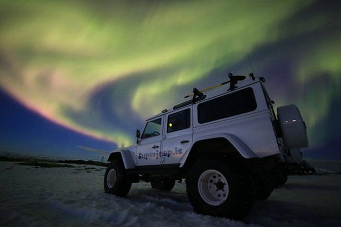 Private Guided Superjeep Northern Lights Hunt - Waiting for Iceland’s changing sky