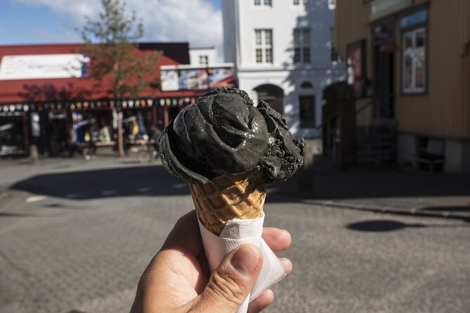 Private Icelandic Sweet Tooth Tour - Laugavegur adds stories between the bites