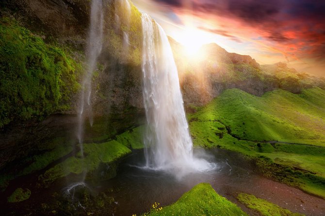 Private Jeep Tour - Glacier Lagoon and Diamond Beach - Seljalandsfoss: start by getting wet