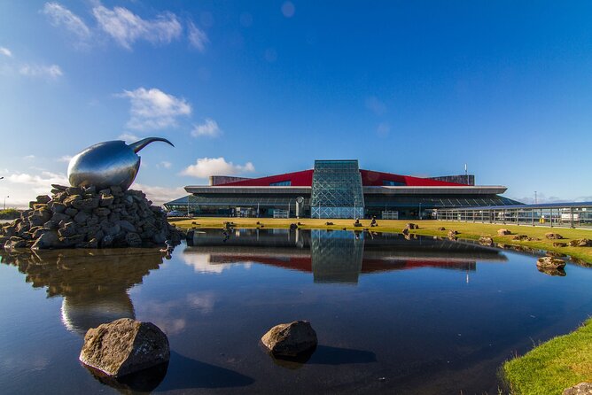 Private Keflavik Airport/Reykjavik Harbour Transfers - Comfort, privacy, and the human touch