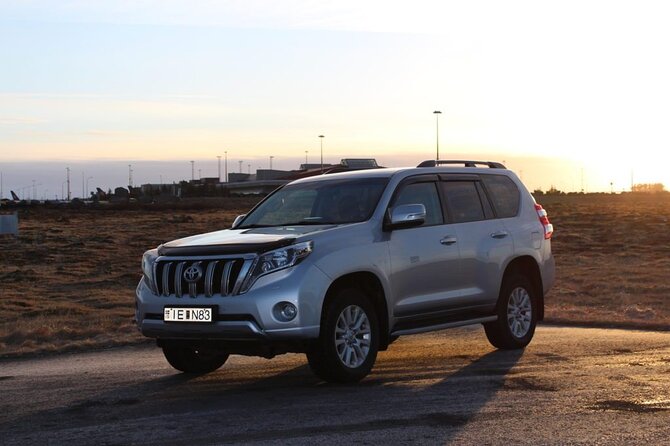 Private Keflavik Airport Transfer (Round trip) - Key points to know before booking