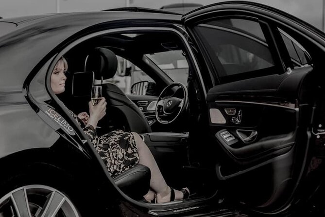 Private Luxury Airport transport Keflavik in Sedan - Key points to know before booking