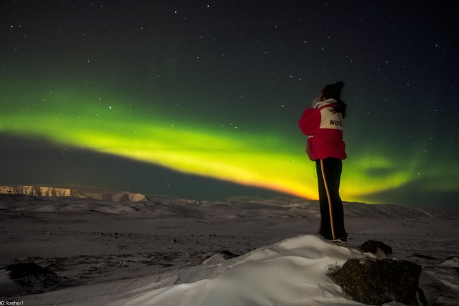 Private Northern lights with photographs - Who should choose this private hunt?