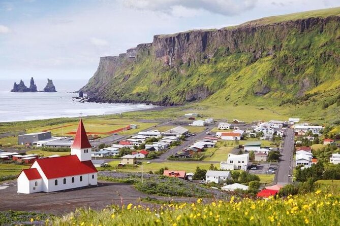 Private South Coast Fire and Ice: Glacier viewpoint & Lava Show - Vik is the right place to pause