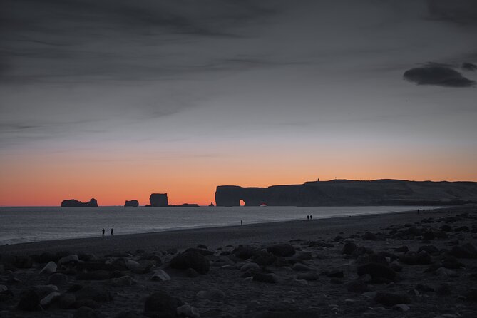 Private SOUTH COAST & Glacier Hike | Luxury 4x4 and photos inc. - Key points at a glance