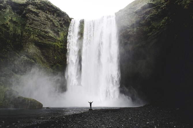 Private South Coast Tour: A Journey to Iceland’s Stunning Shore - Sólheimajökull: a close look at blue ice and black ash
