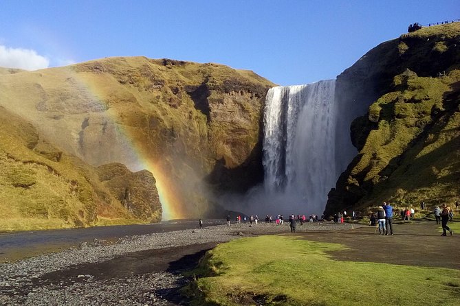 Private South Coast Tour from Reykjavik - Reynisfjara: black sand and powerful water