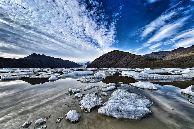 Private Tour Höfn: Jokulsárlón , Diamond Beach, Secret Glacier - Vatnajökull’s quieter glacier outlet
