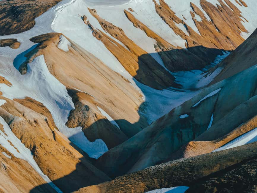 Private Tour to Landmannalaugar. Explore the Highlands - The geothermal river at Landmannalaugar