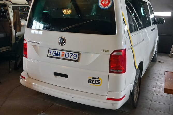 Private Transfer from Keflavik Airport to Reykjavik/surrounding - VW Caravella space for luggage and legs