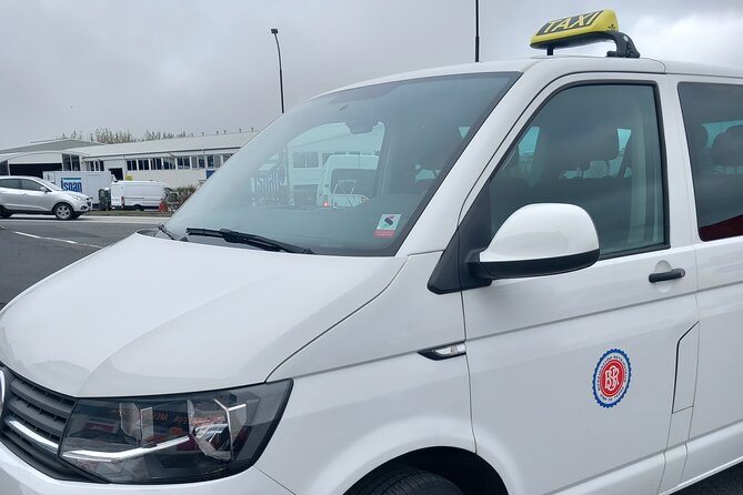 Private Transfer from Keflavik Airport to Reykjavik/surrounding - Why a private ride can be worth $160
