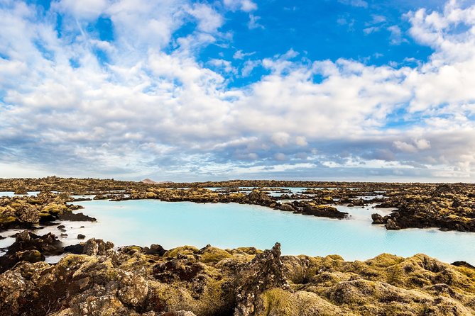 Reykjanes peninsula - Grindavík and lunch by the harbor