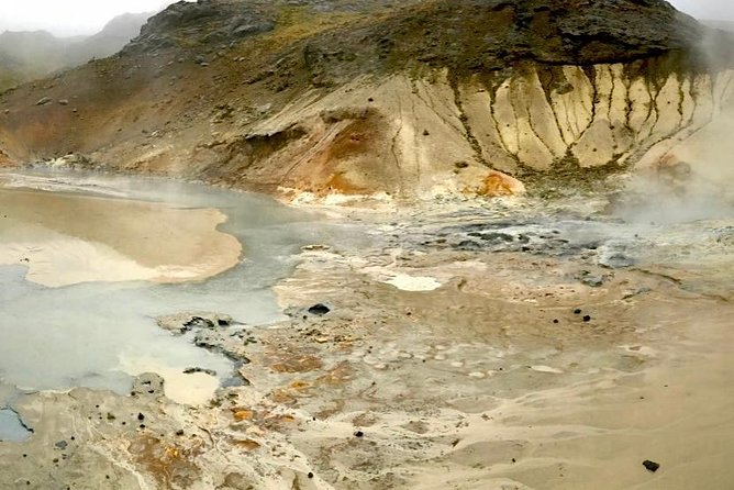 Reykjanes Peninsula & Blue Lagoon (Premium Admission Included) - Three hours at the Blue Lagoon