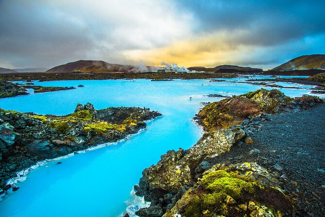 Reykjanes Peninsula: Volcanos & Blue Lagoon Self-Guided Tour - Hafnarberg’s cliffs and the cost of extra time