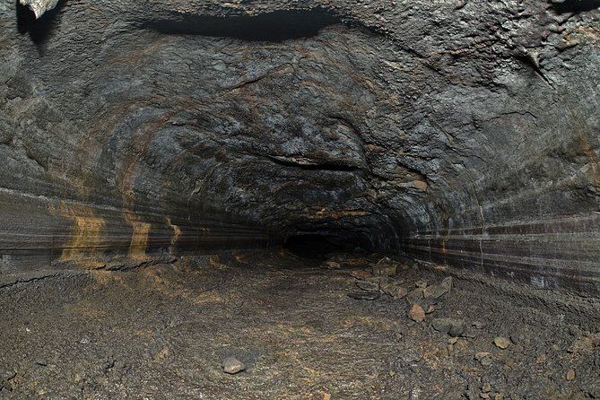 Reykjanes secret G spots - raw edition - Why Leidarendi Cave sets the tone