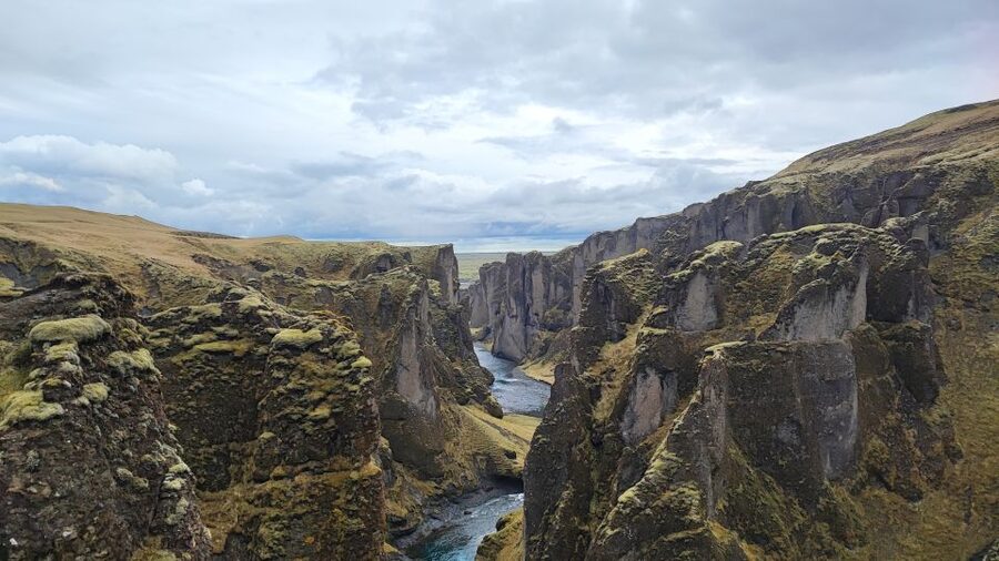 Reykjavík: 2-Day Tour with Icebergs, Glaciers & Waterfalls - What this two-day route actually gives you