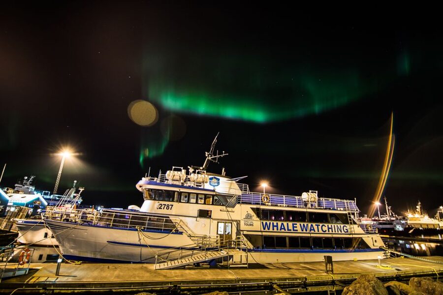 Reykjavik: 2-Hour Northern Lights by Boat with Backup Plan - What Two Hours on the Boat Really Feels Like
