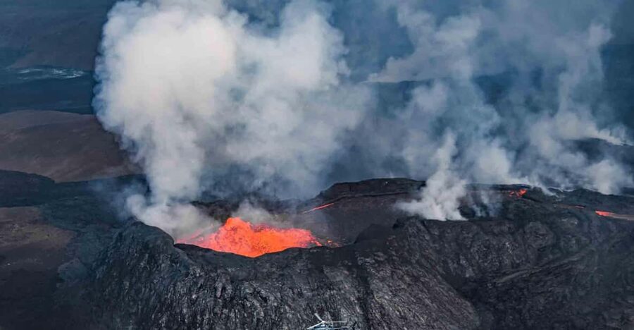 Reykjavik: 45-Minute Volcano Sightseeing Helicopter Tour - Meeting at Reykjavik Airport