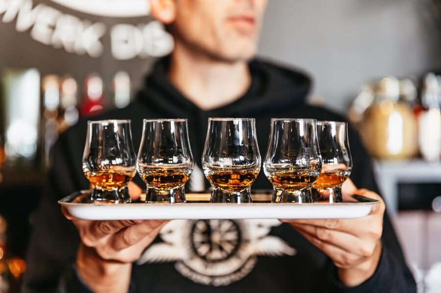 Reykjavik: Eimverk Distillery Guided Tour with Tasting - The second tasting and the human side of the distillery