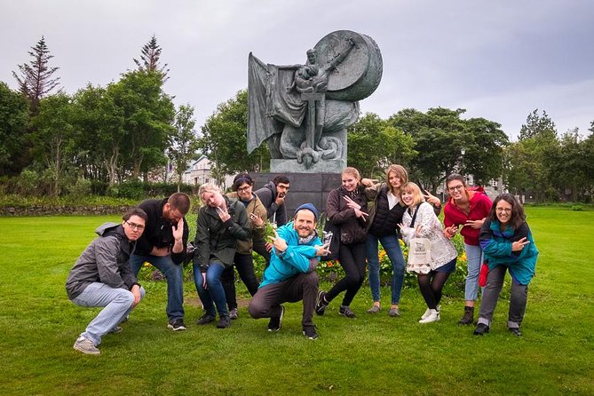 Reykjavik Folklore Walking Tour: Meet the Elves, Trolls & Ghosts of Iceland - Alþingishúsið and Icelandic guardian spirits