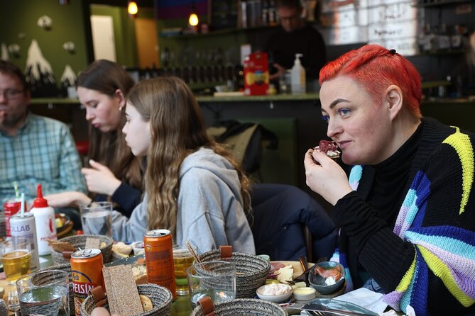 Reykjavik Food Tour - Supermarket Tour & Lunch at Microbrewery - What lunch at the private microbrewery adds