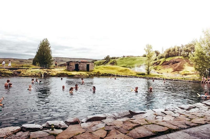 Reykjavík: Glacier Snowmobile and Hot Springs with Pickup - The road to Geysir and Geldingafell