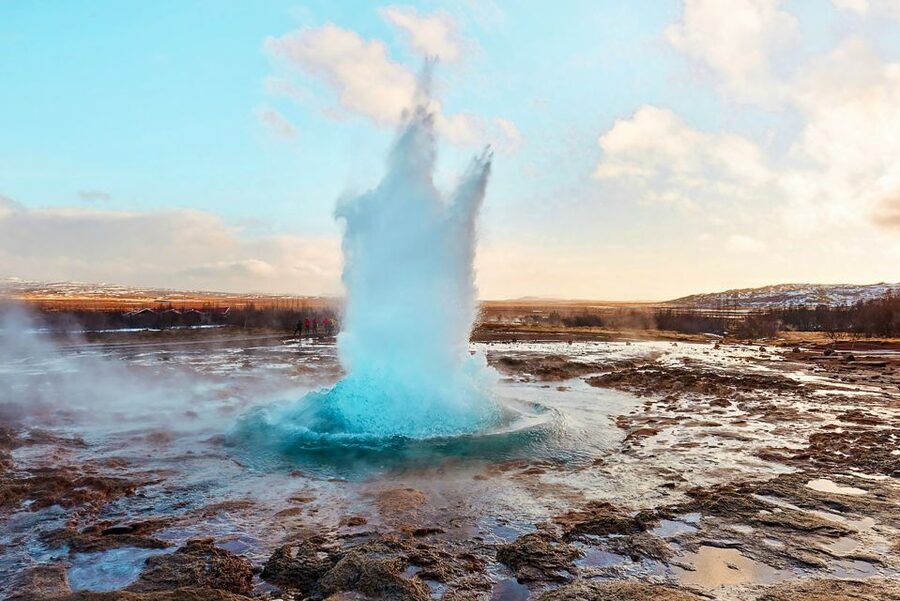Reykjavik: Golden Circle Full-Day Tour with Kerid Crater - Hveragerði offers a useful first pause