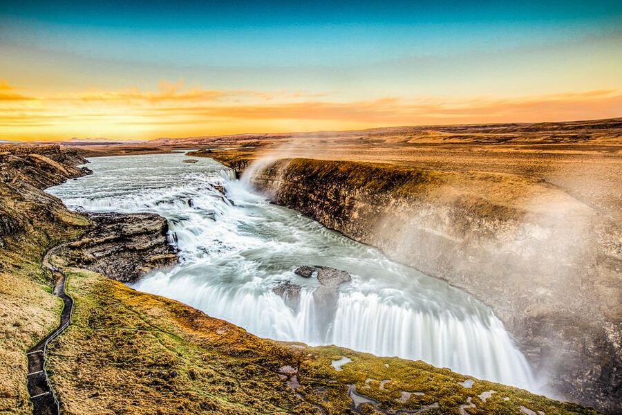 Golden Circle Full-Day Tour with Kerid Crater