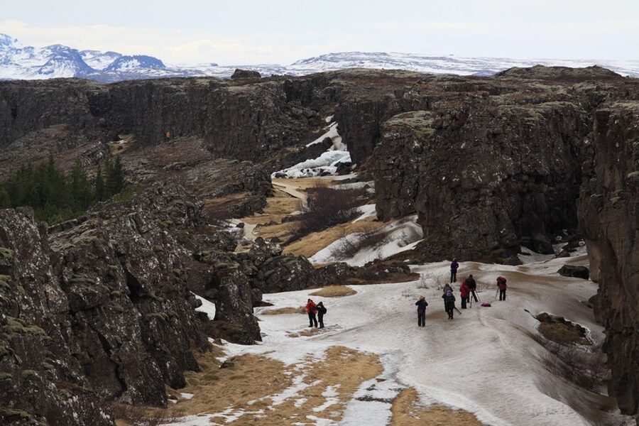 Reykjavik: Golden Circle & Northern Lights 4x4 Tour - Food, clothing, and practical preparation