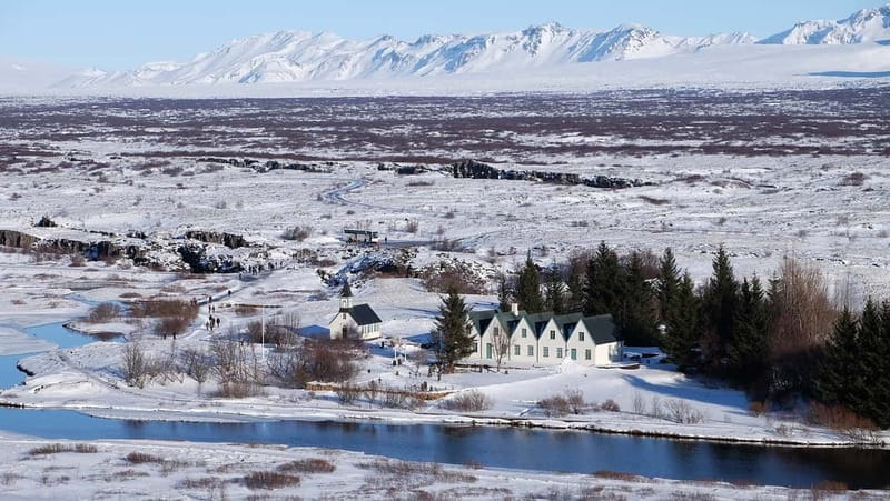 Reykjavik: Golden Circle Super Jeep and Snowmobile Tour - Geysir and Strokkur bring the ground to life